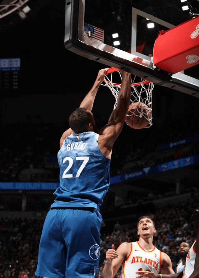 熊猫TV-森林狼横扫老鹰，唐斯表现出色