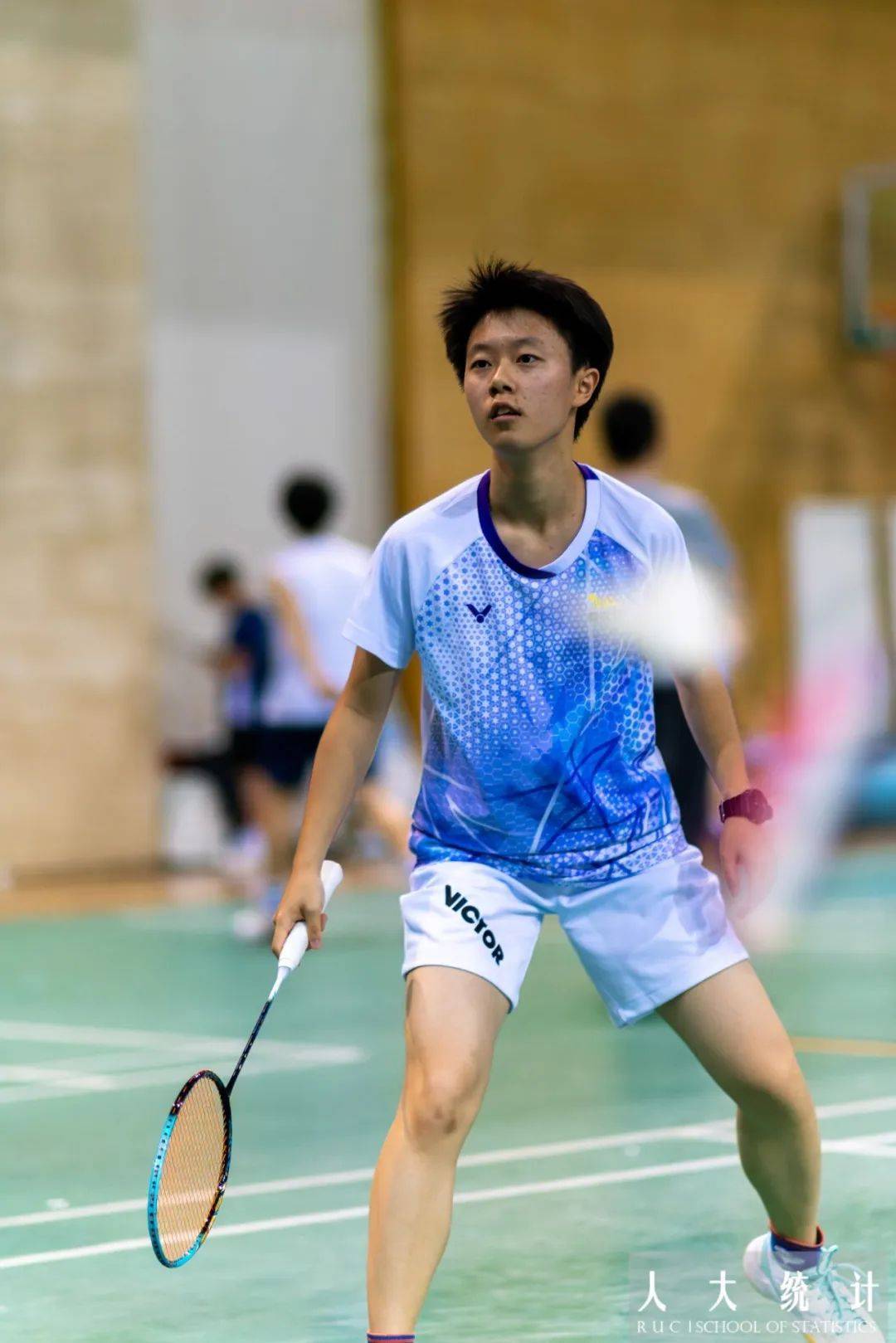 球员技艺精湛,比赛场上精彩连连 球员技艺精湛,比赛场上精彩连连