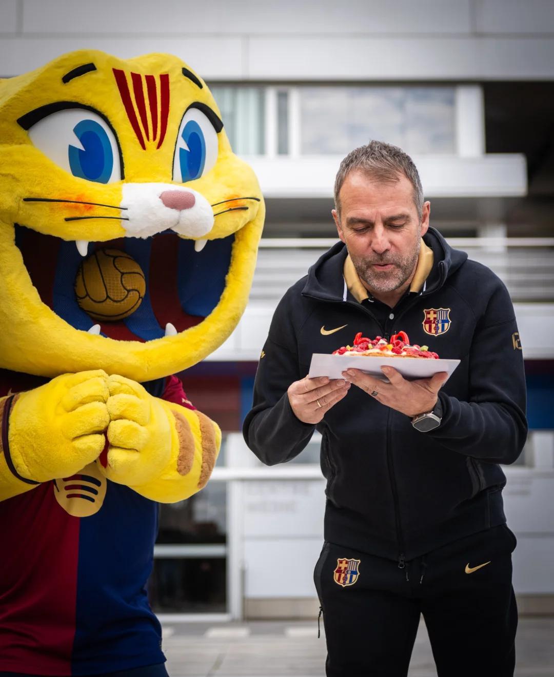 熊猫直播tv-弗赖堡队主教练盛赞新晋球员