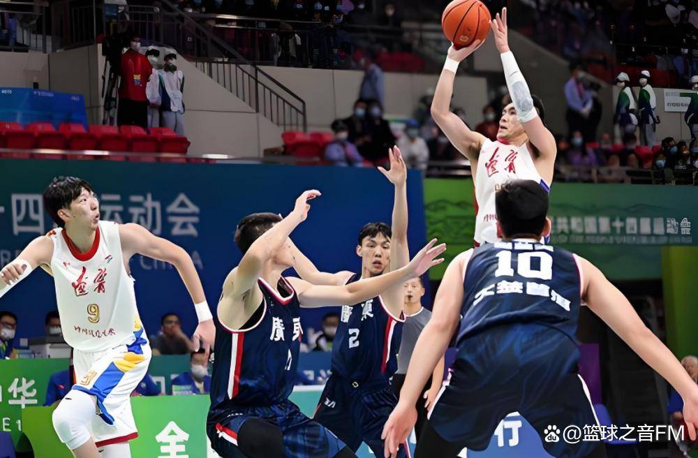 辽宁队在主场卫冕，士气高涨