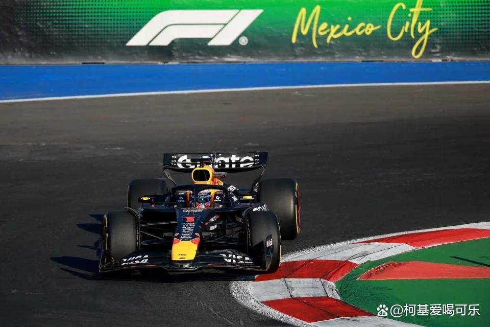 包含索伯车队轻取红牛二队，诺里斯统治全场的词条