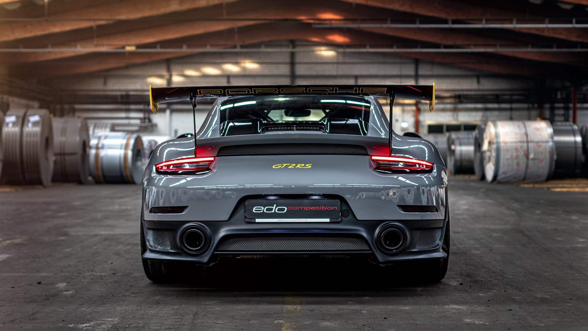 抢七之夜，爱德华兹的火热状态如何点燃了篮球世界的激情